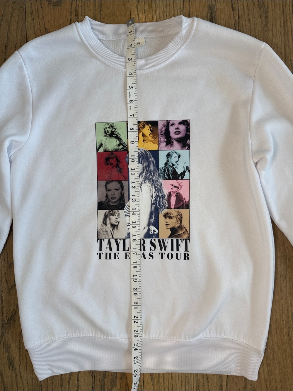 Taylor Swift White Screenprint Eras Tour Pullover Sweatshirt Size Small - Picture 6 of 10